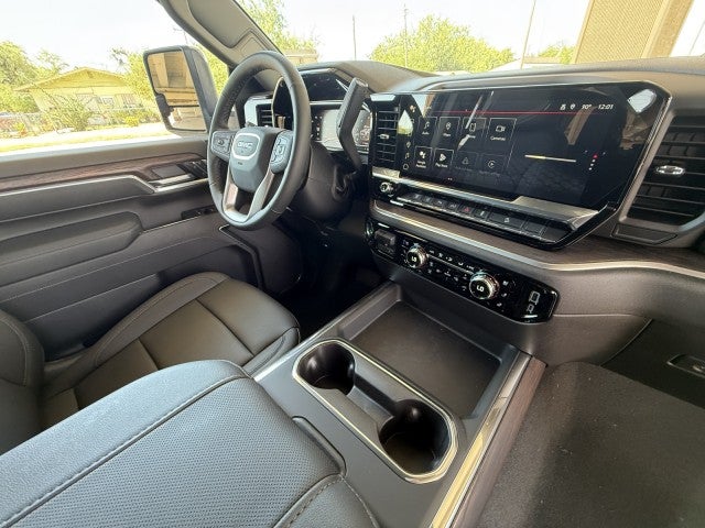 2025 GMC Sierra 2500 HD SLT