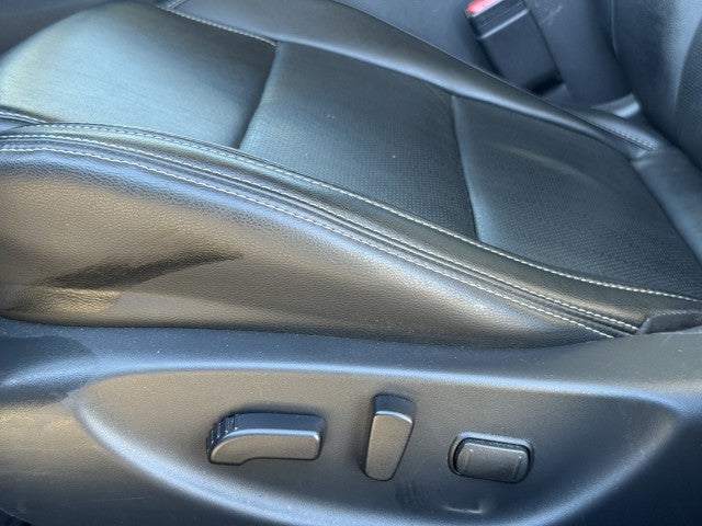 2023 Nissan Maxima SV