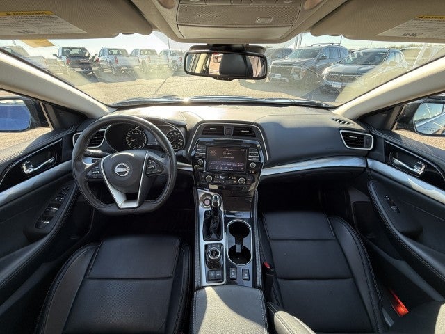 2023 Nissan Maxima SV