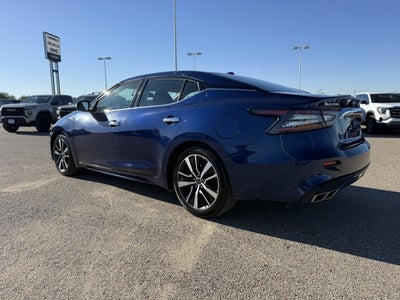 2023 Nissan Maxima SV