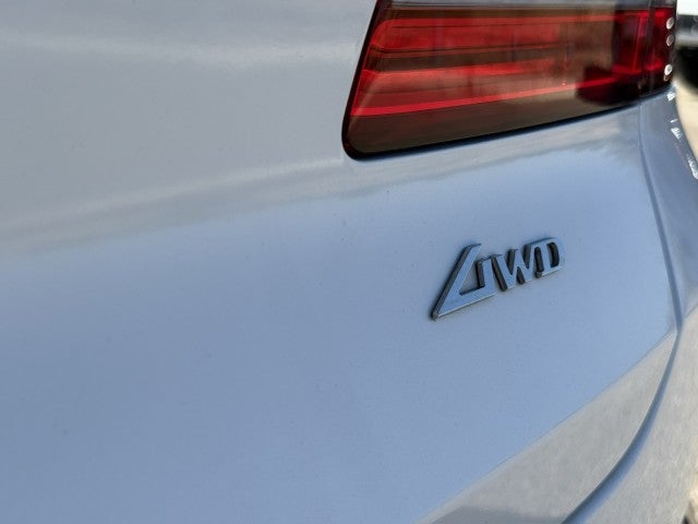 2025 Genesis GV80 Standard