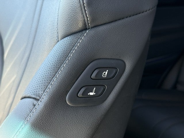 2025 Genesis GV80 Standard