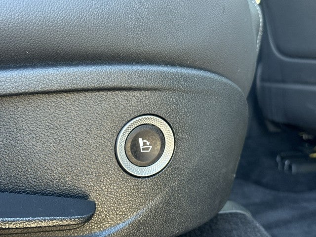 2025 Genesis GV80 Standard